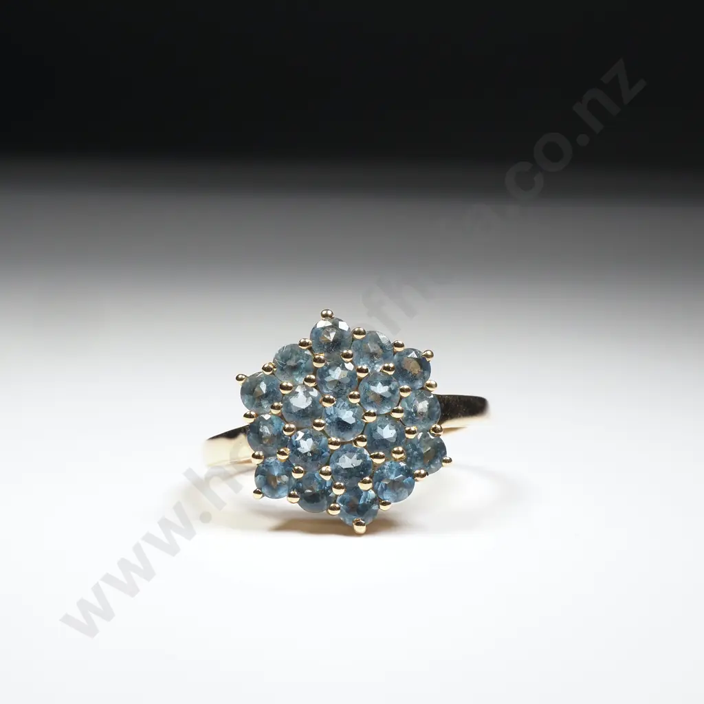 9ct Gold Blue Topaz Hexagonal Custer Ring Image 1++