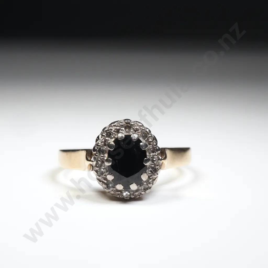 9ct Gold & Oval Sapphire Ring Set  Surround w Diamonds Image 1++