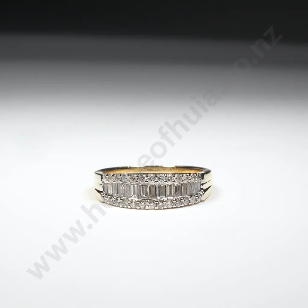 18ct Gold Diamond Ring w Valuation for $5,925 Image 1++