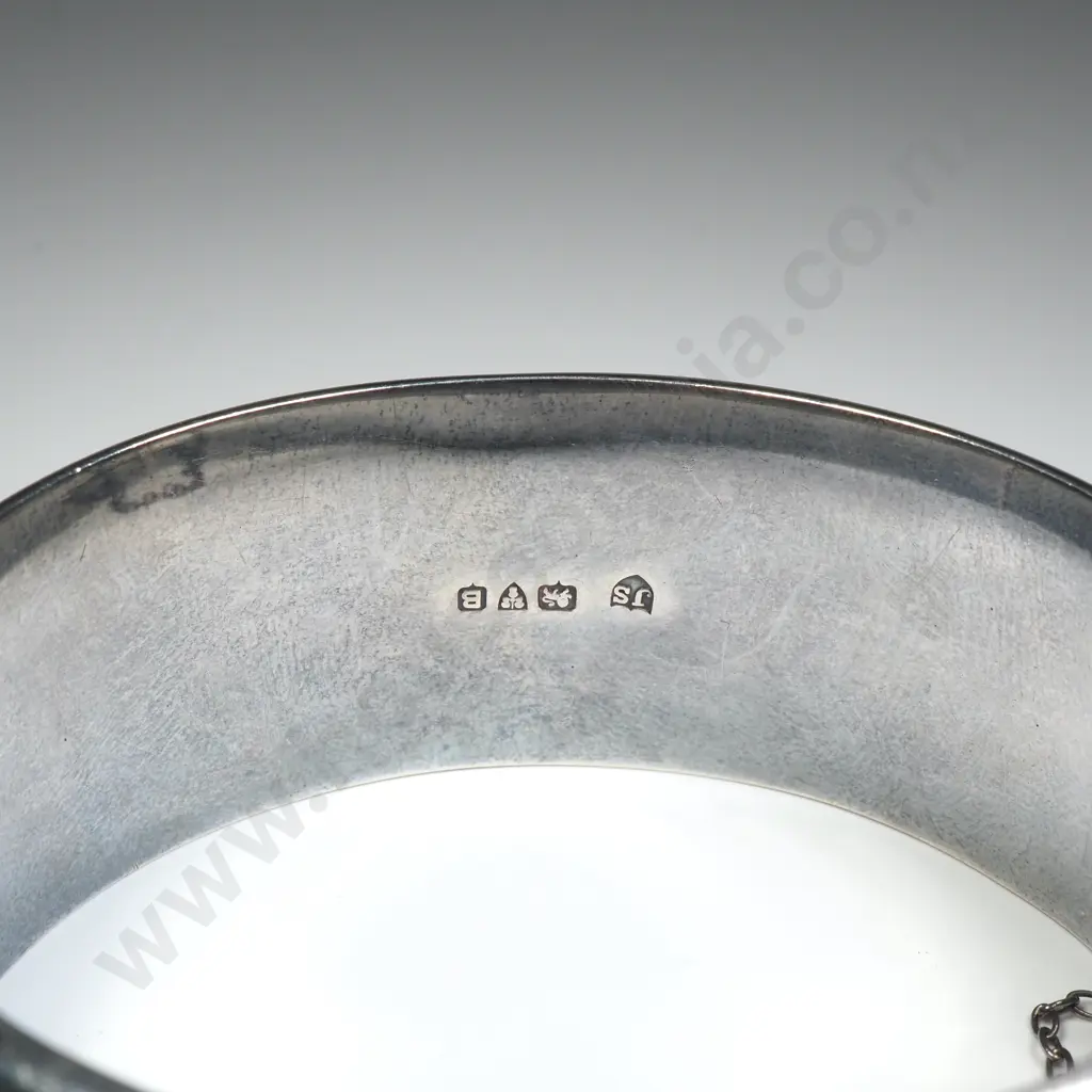 Large Sterling Silver Hinged Bracelet w English Hallmarks Image 1++