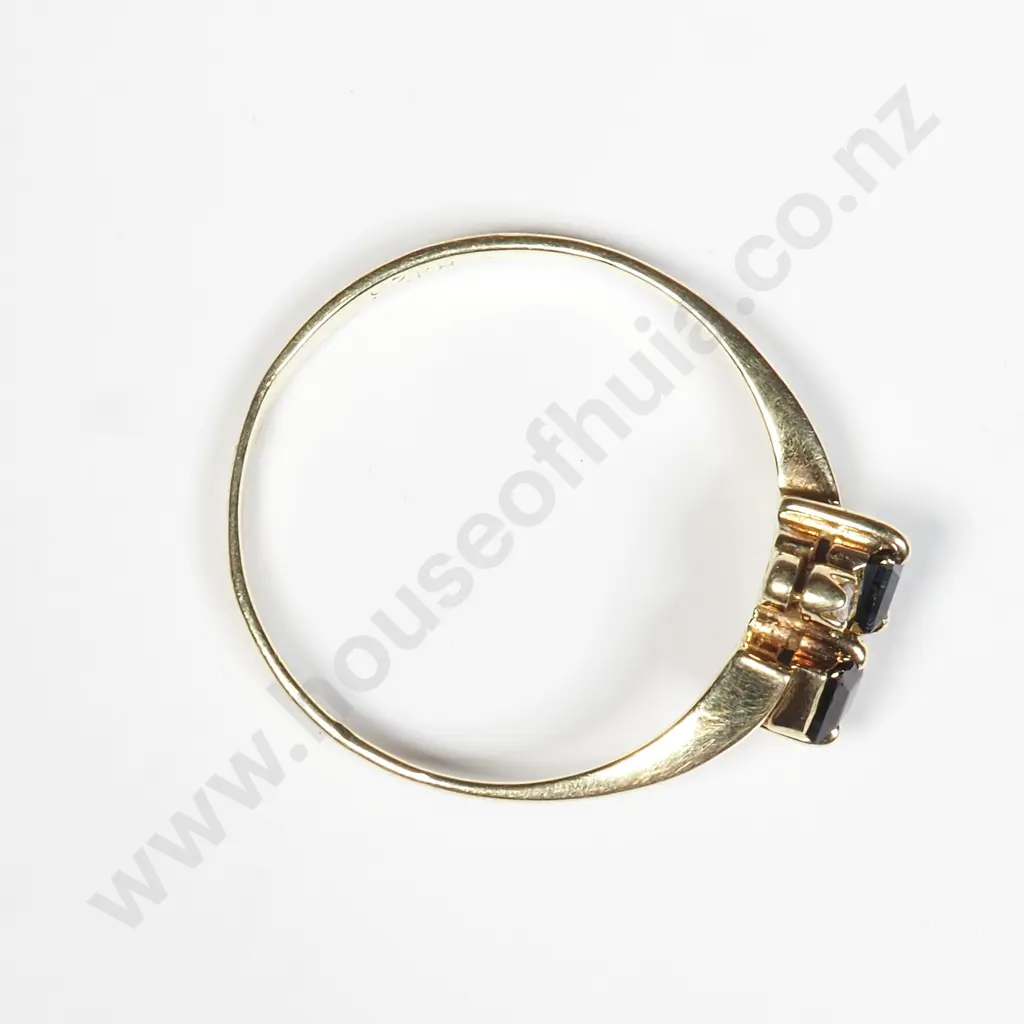 18ct Gold Sapphire & Diamond Ring Image 1++
