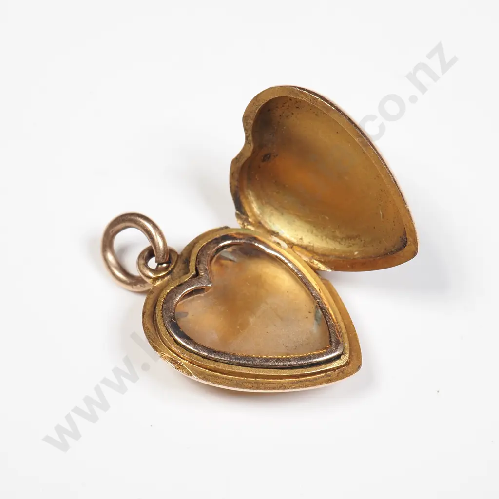 15ct Gold Heart Pendant Image 1++