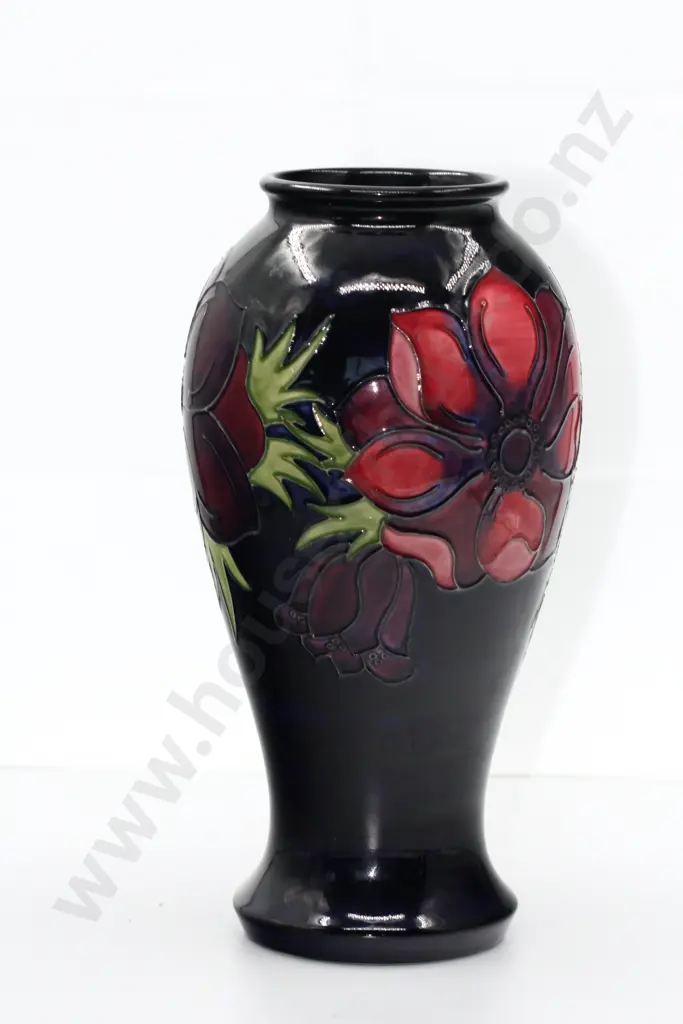 Large Moorcroft "Anemone" Vase Image 1++