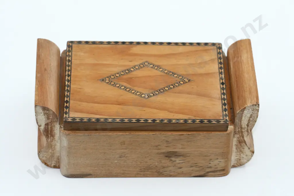 A Wooden Cigarette Holder Image 1++