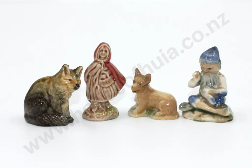 Four Wade Whimsies Image 1++