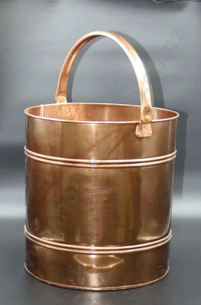 Large Copper Bucket Image 1++
