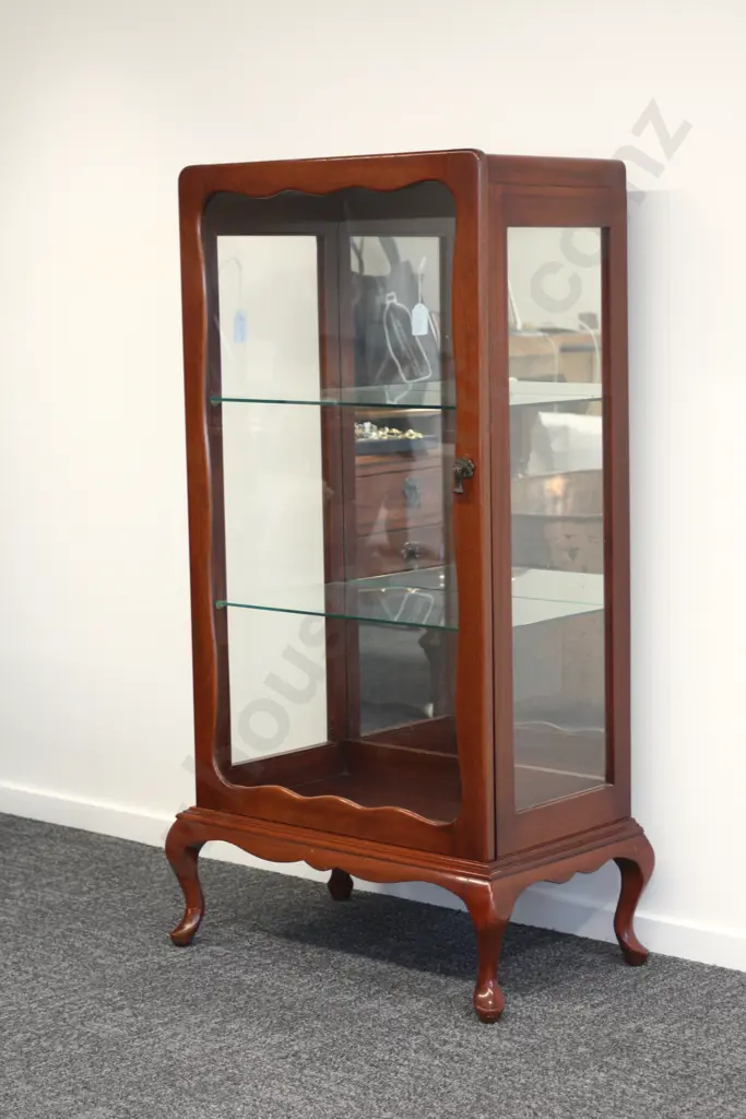 Three Sided Wooden Display Case Image 1++