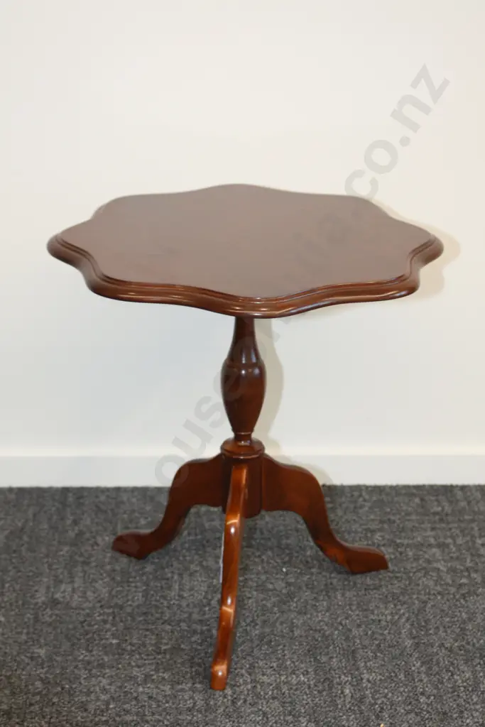 Wooden Side Table (Small) Image 1++