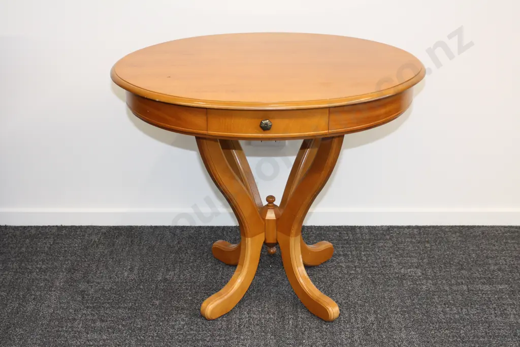Oval Kauri Side Table  Image 1++