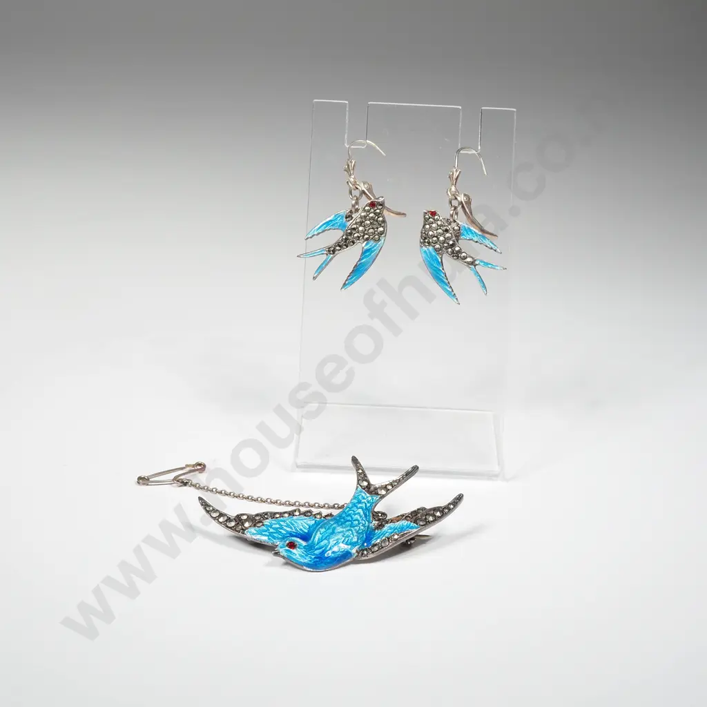 Sterling Silver Enamel & Marcasite Bird Brooch & Earrings Image 1++