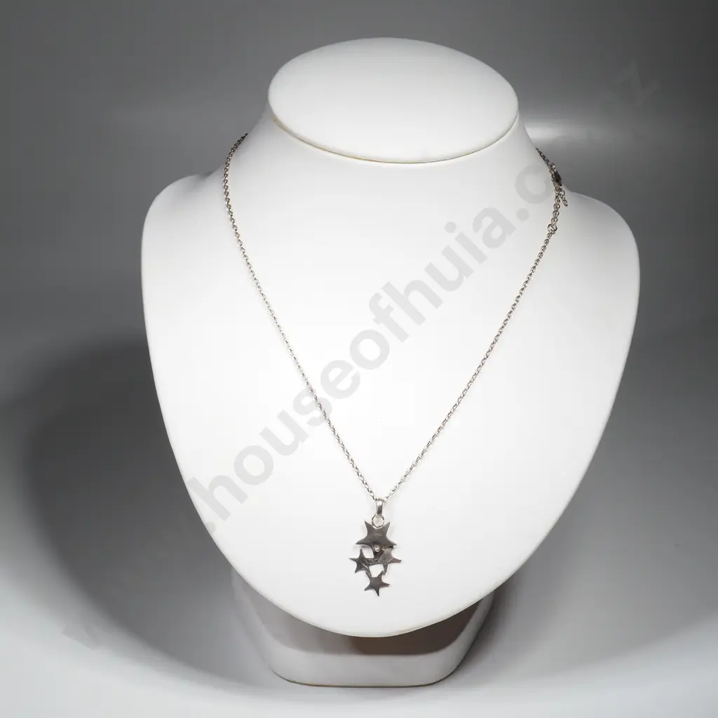Sterling Silver Star Necklace Image 1++