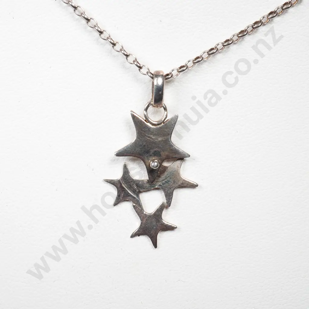 Sterling Silver Star Necklace Image 1++
