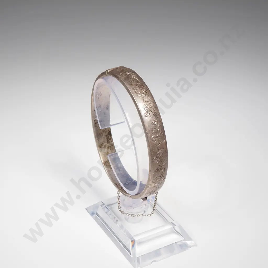 Sterling Silver Hinged Bracelet Image 1++