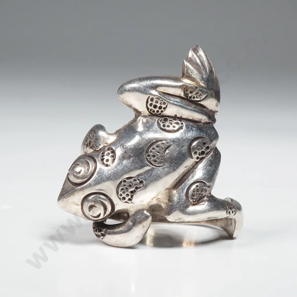 Sterling Silver Frog Ring Image 1++