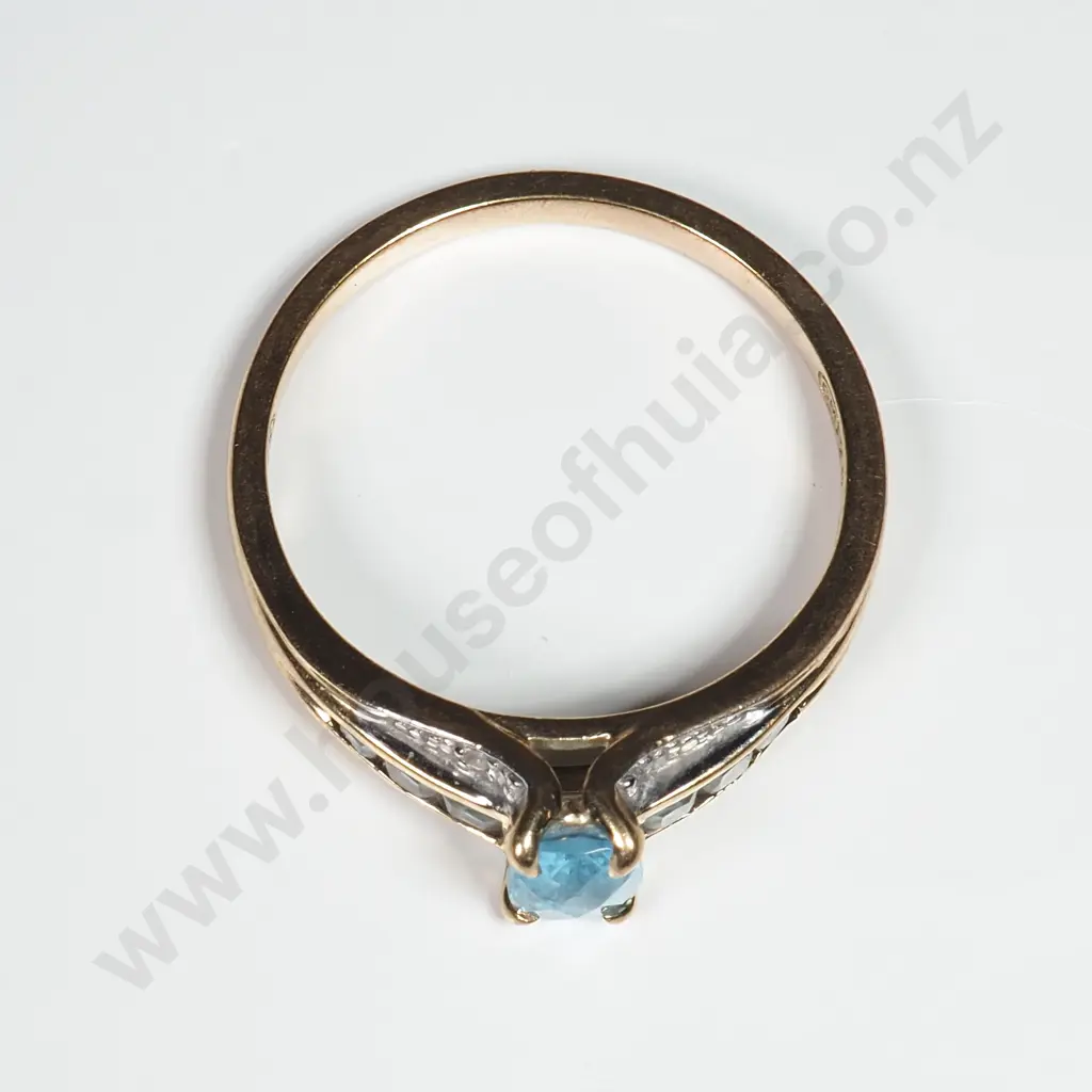 9ct Gold Blue Gem Ring Image 1++
