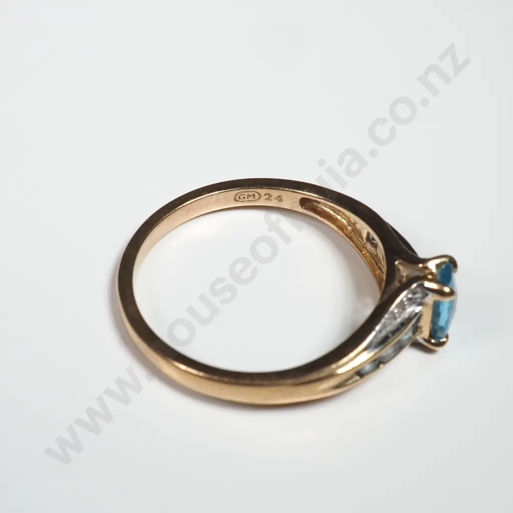 9ct Gold Blue Gem Ring Image 1++