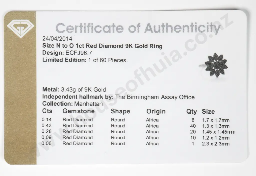9ct Gold Red Diamond Cluster Flower Ring w Certificate of Authenticity Image 1++