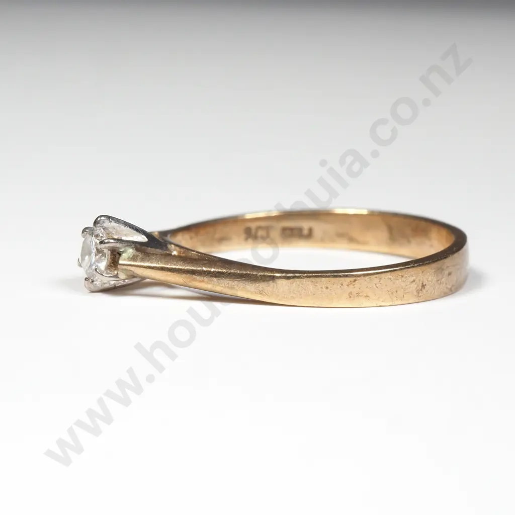 9ct Gold Diamond Solitaire Ring Image 1++