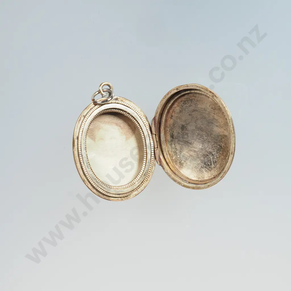 Antique Rolled Gold & Enamel Locket Image 1++