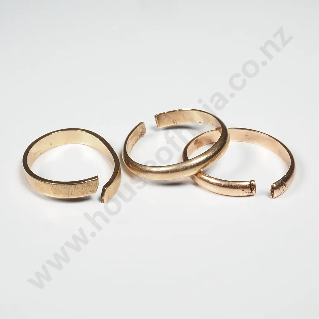 Three Gold Wedding Bands - All A/F Image 1++
