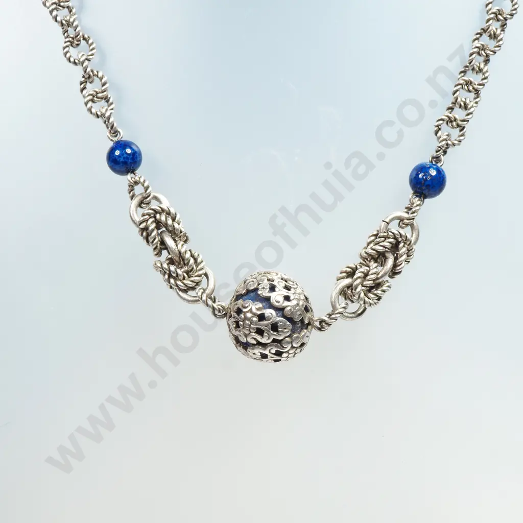 Decorative Blue Stone Necklace Image 1++