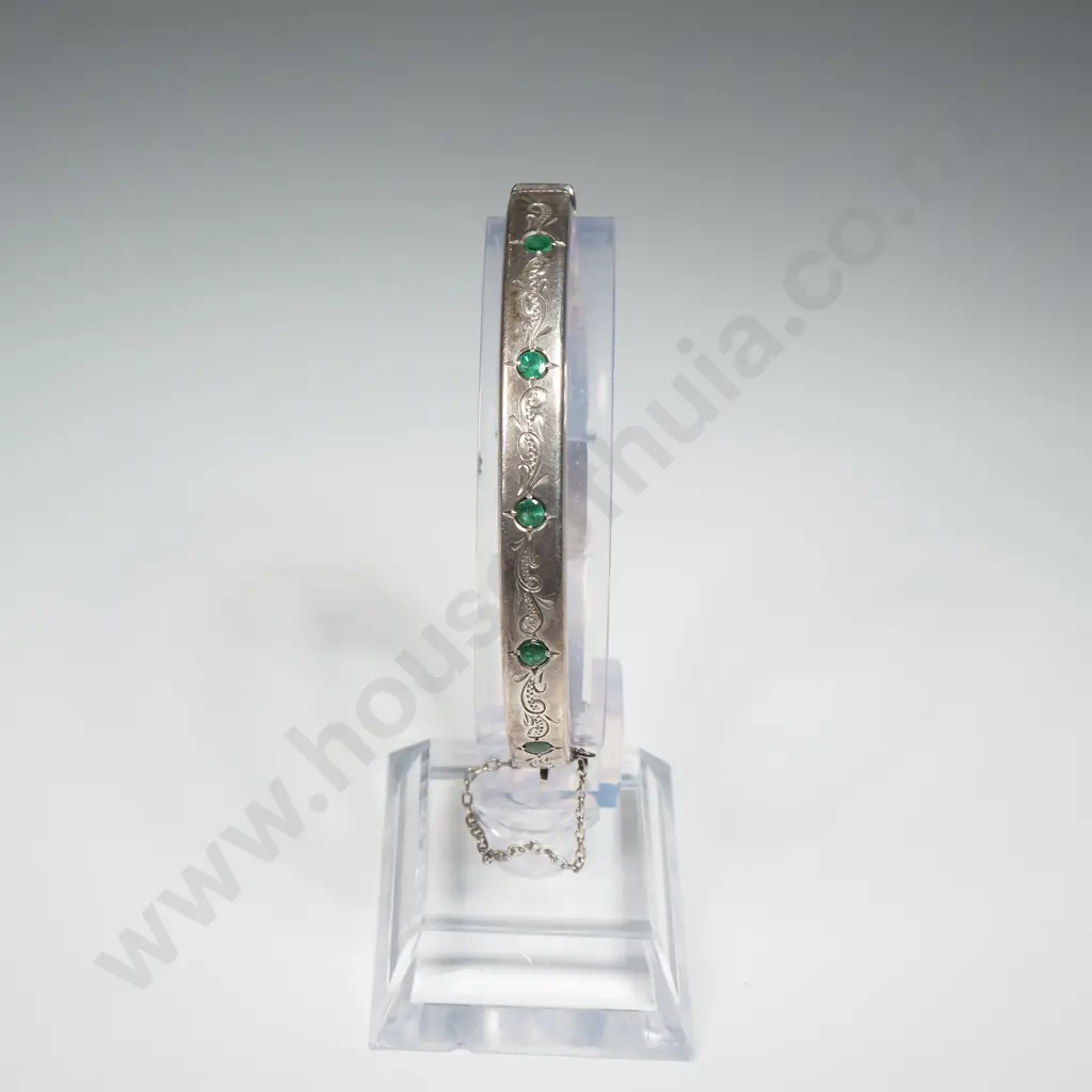 Green Stone Studded Sterling Silver Hinged Bracelet Image 1++