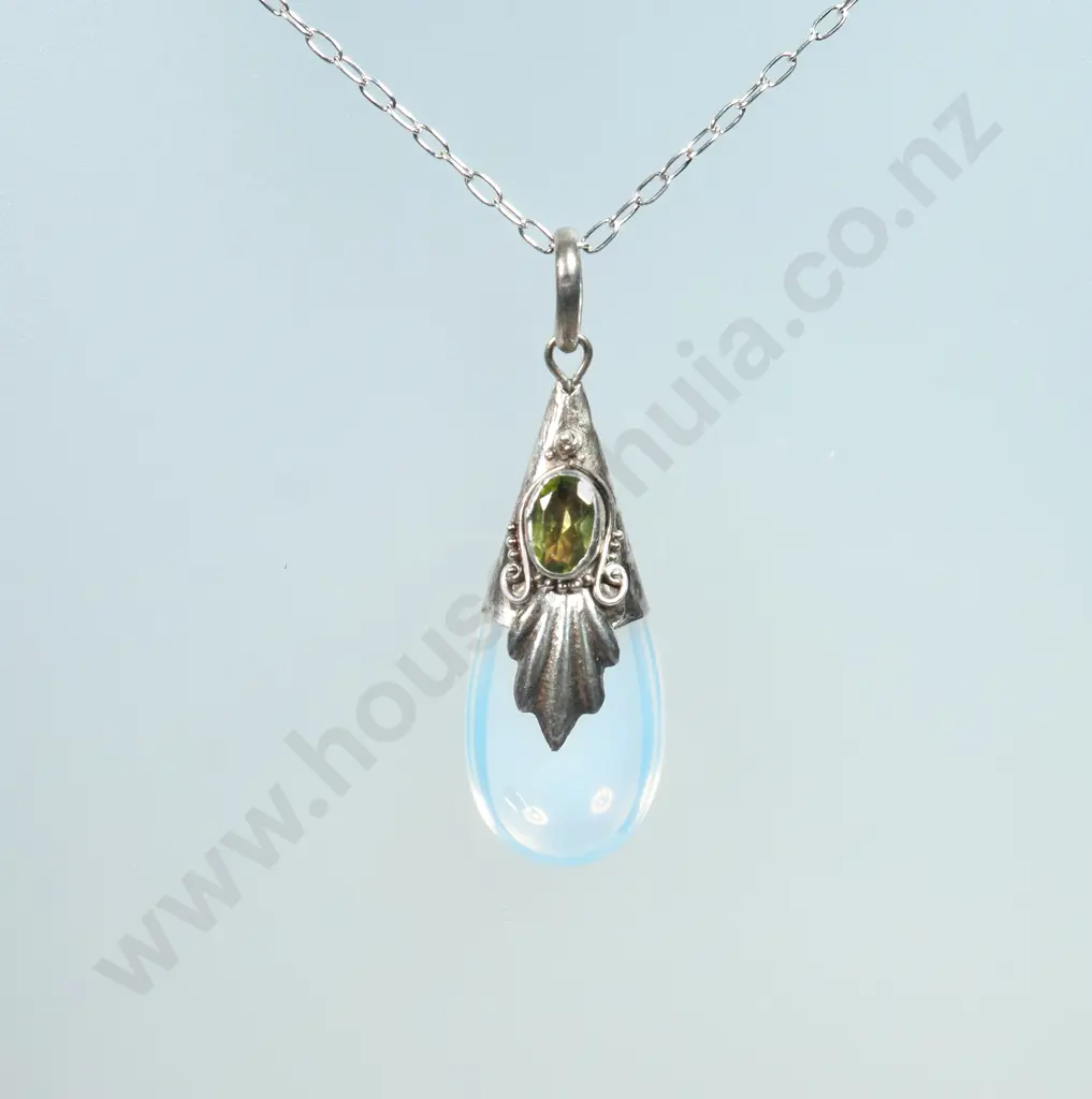Vintage Sterling Silver Pendant / Necklace Image 1++
