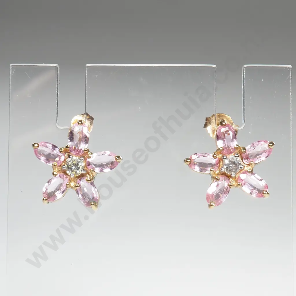 9ct Gold Pink & White Sapphire Flower Earrings w Certificate of Authenticity Image 1++