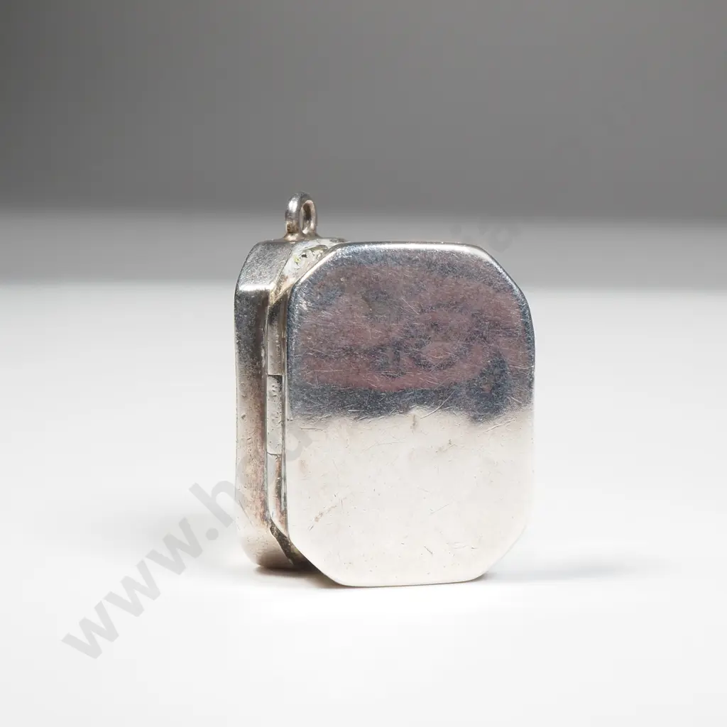 Small Plain Hexagonal Georgian Sterling Silver  Vinaigrette, Marks Indecipherable. Maker SP Image 1++