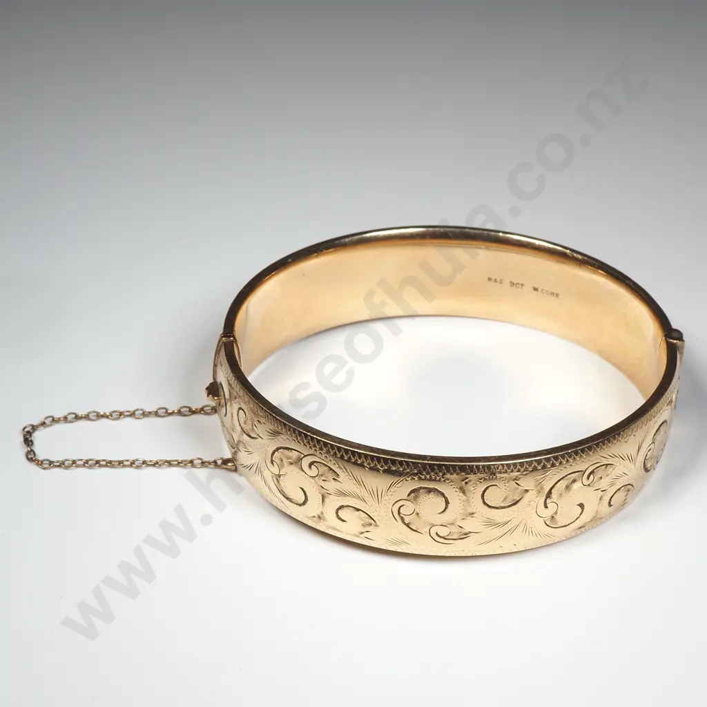 Vintage 9ct Gold Engraved Metal Core Snap Bangle Image 1++