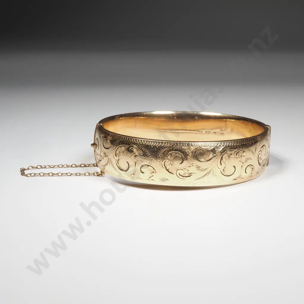 Vintage 9ct Gold Engraved Metal Core Snap Bangle Image 1++