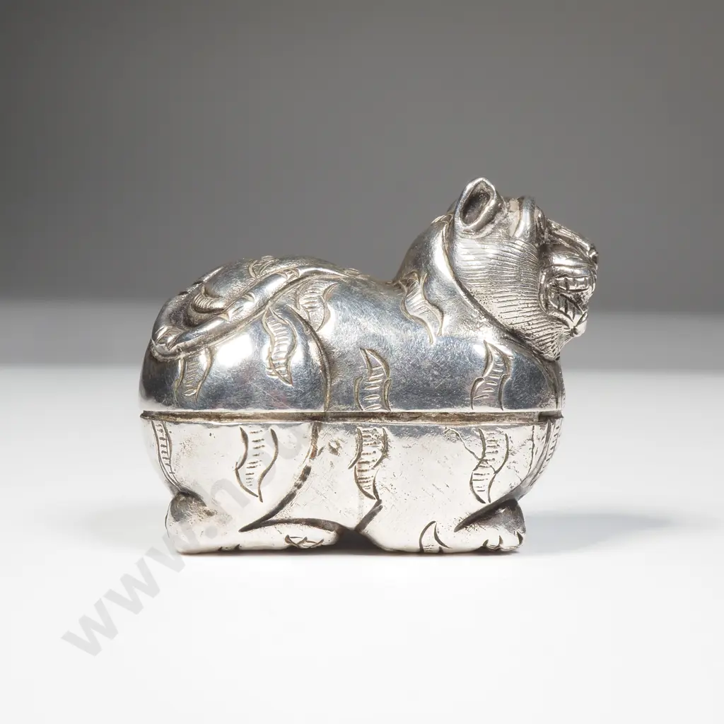 Cambodian 900 Silver Container in the Form of a Cat Image 1++