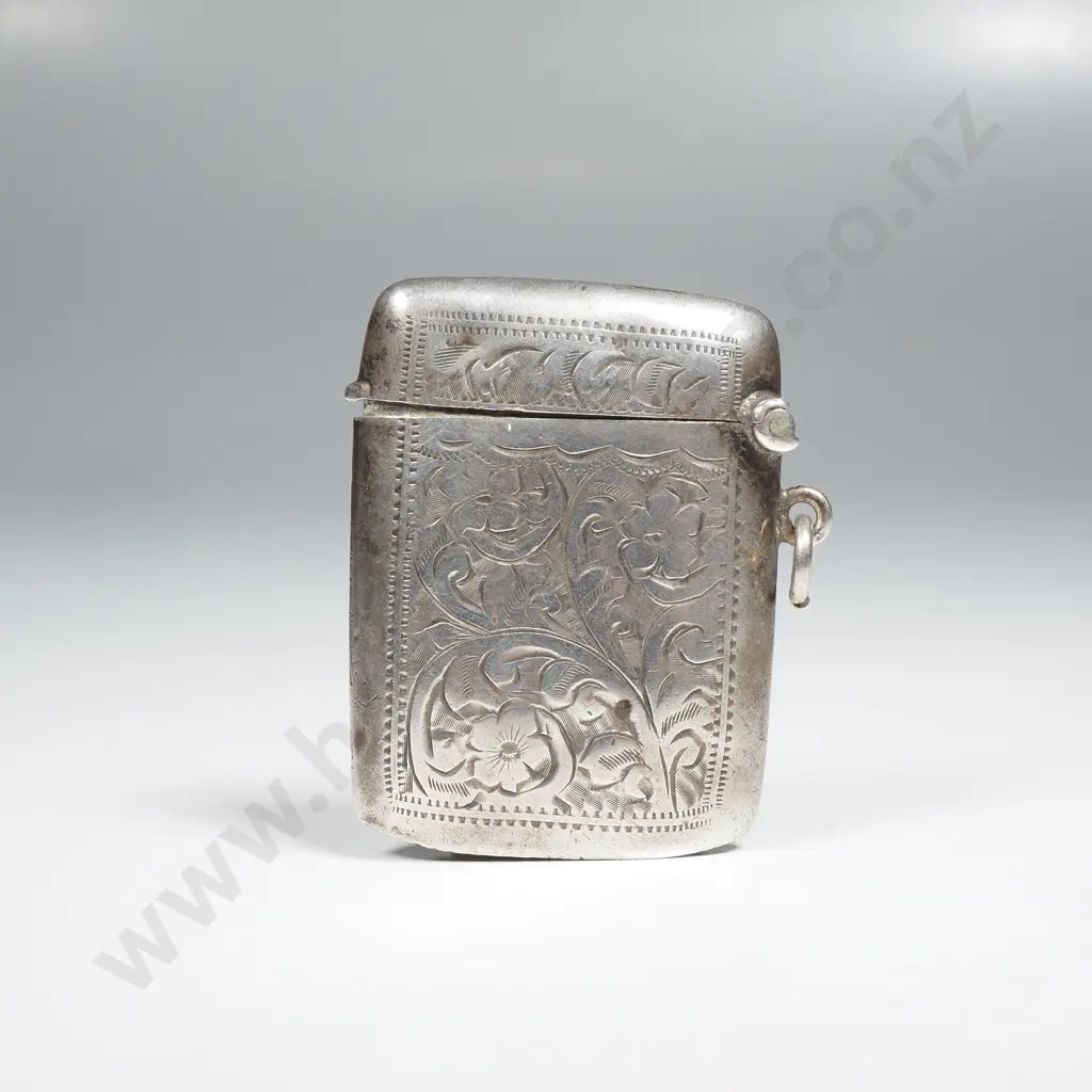 Sterling Silver Vesta Case w Scroll Decoration Image 1++