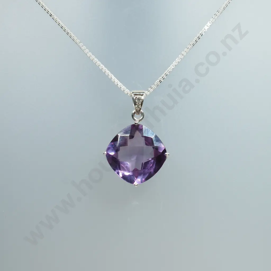 Sterling Silver Diamond & Alexandrite Necklace W/ Sterling Silver Chain Image 1++