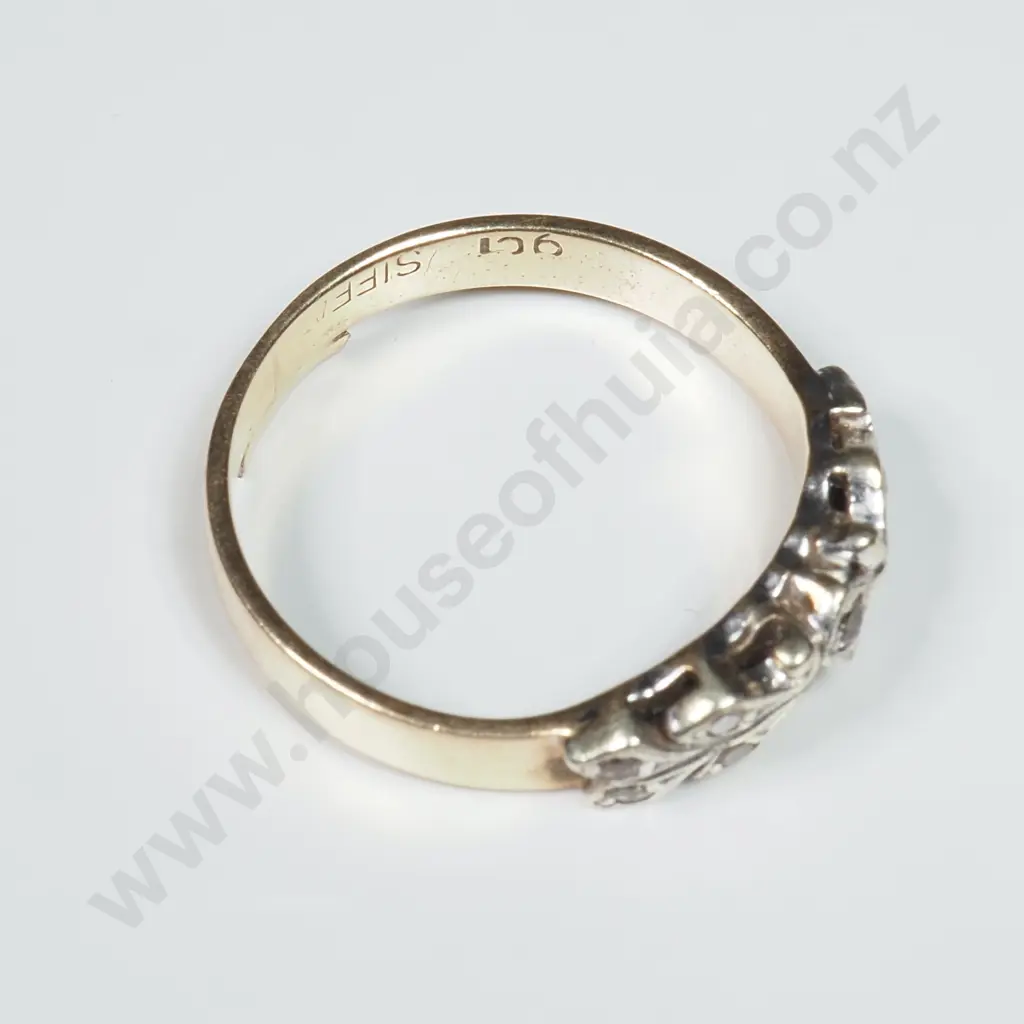 Vintage 9ct Gold Ring Image 1++