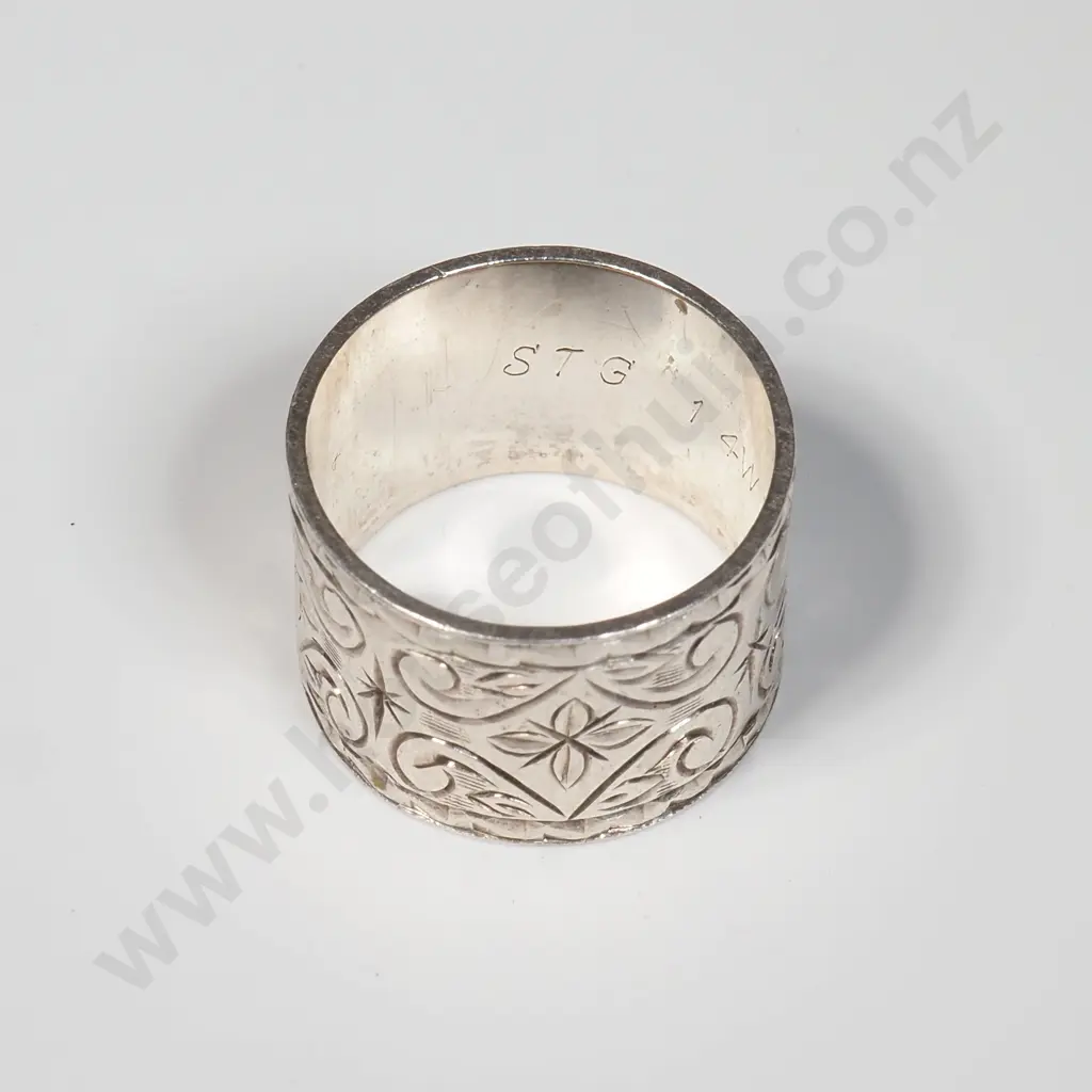 Wide sterling silver engraved band Image 1++