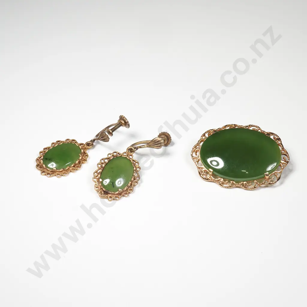Vintage 9ct Gold NZ Greenstone Brooch & Earrings Set Image 1++