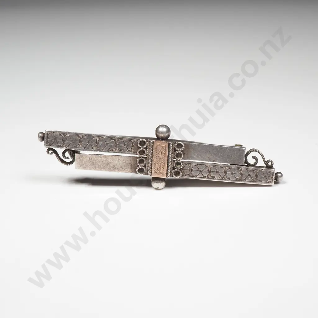 Antique Sterling Silver Brooch Image 1++