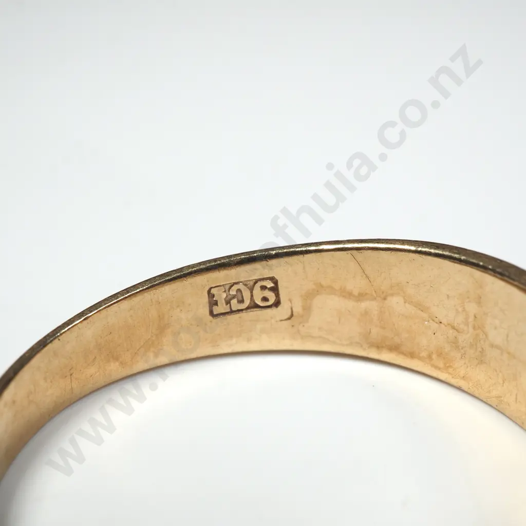 Vintage 9ct Gold Solitaire Ring Image 1++