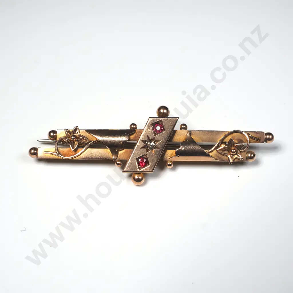 9ct Gold Brooch Image 1++