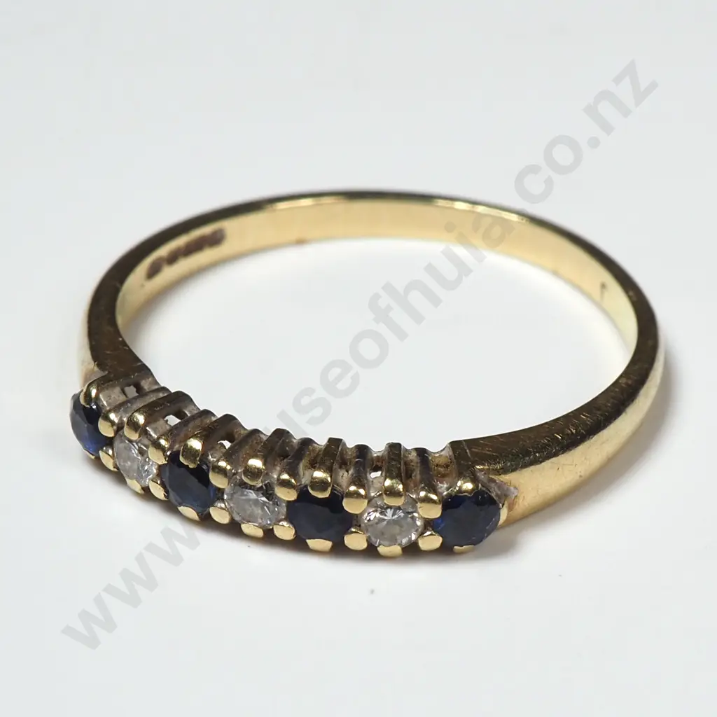 18ct Gold Diamond & Sapphire Ring Image 1++