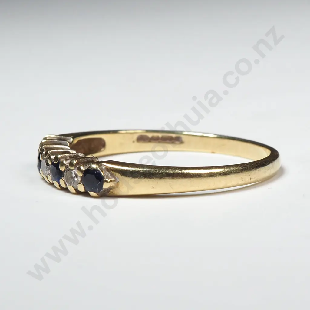 18ct Gold Diamond & Sapphire Ring Image 1++