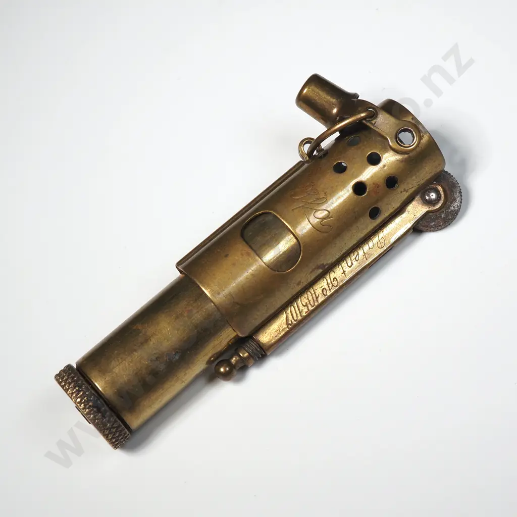 Vintage Military Style Lighter Image 1++