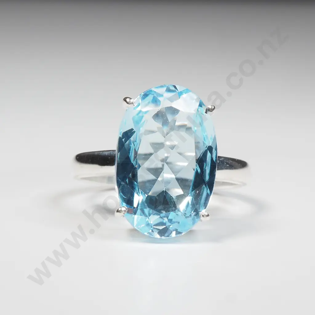 Sterling Silver Sky Blue Topaz Ring Image 1++