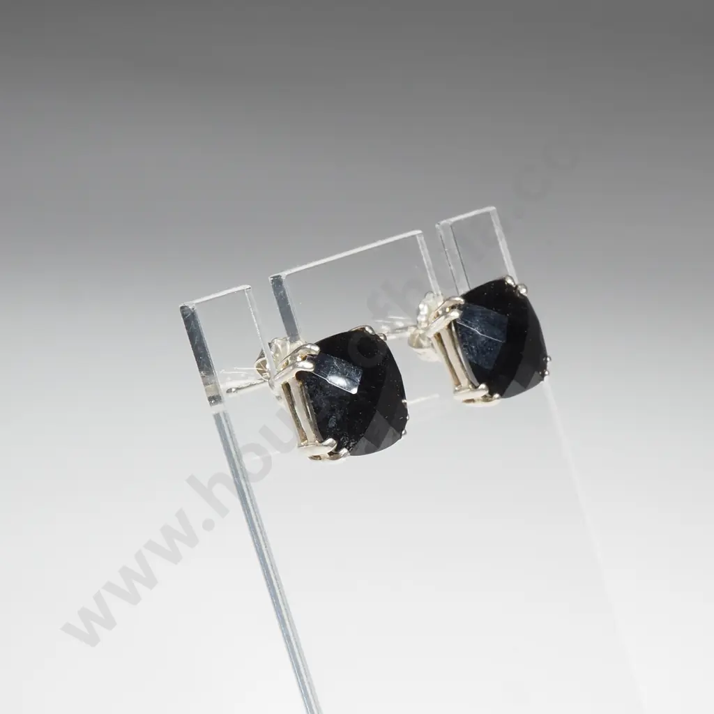 Sterling Silver Black Stone Earrings Image 1++