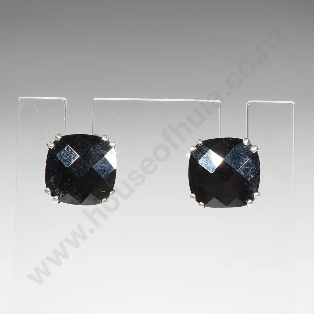 Sterling Silver Black Stone Earrings Image 1++