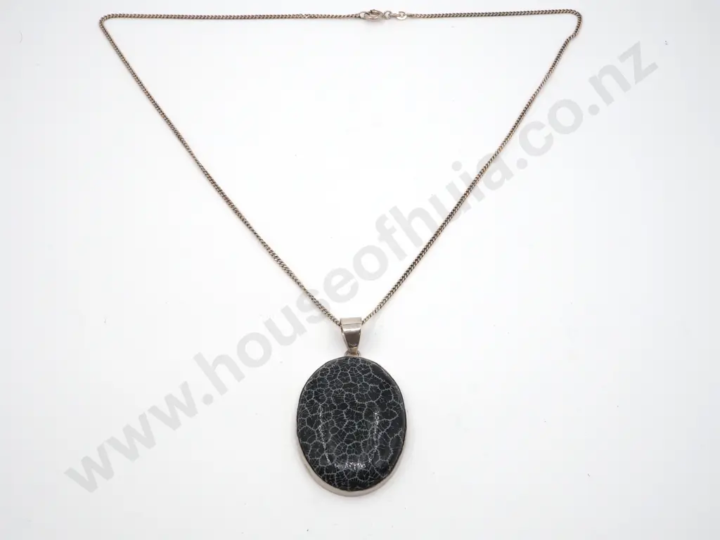 Sterling Silver Crackled Pendant on Chain Image 1++