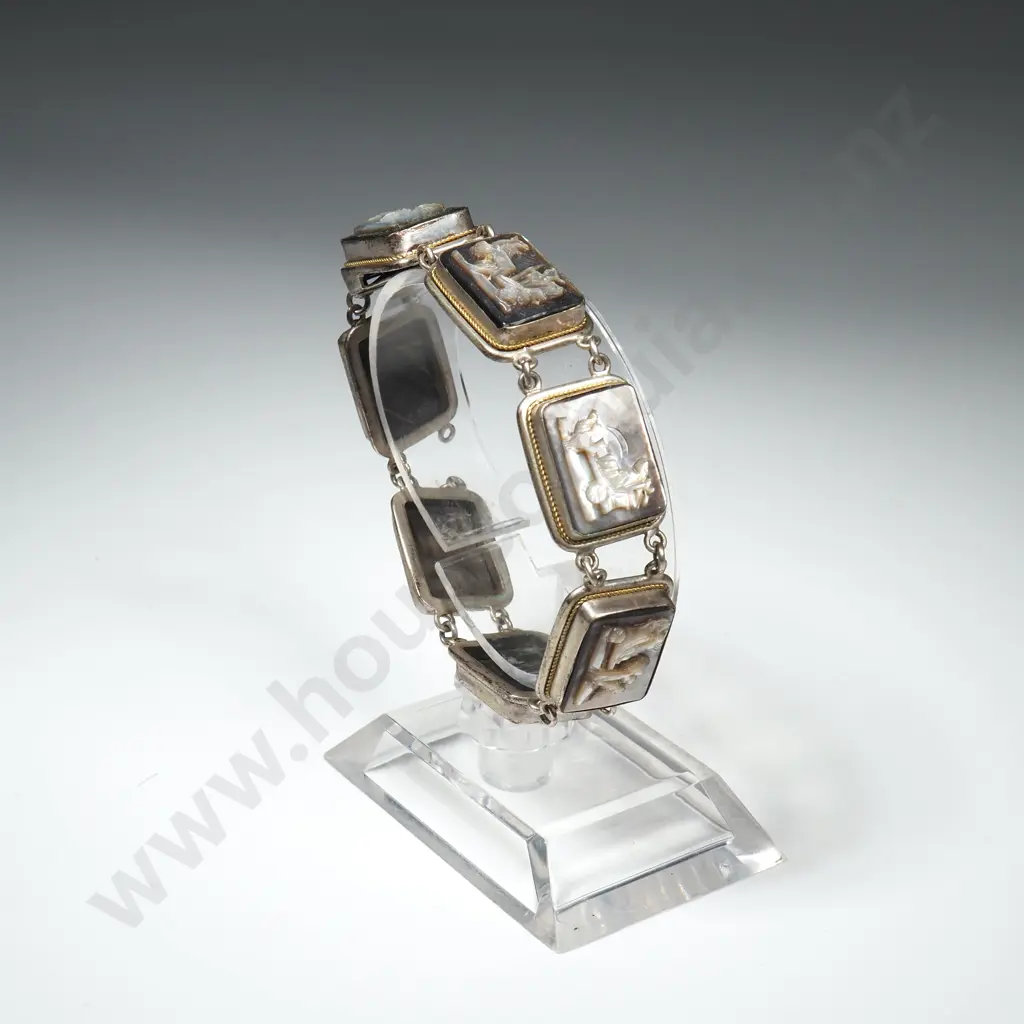 Cased Vintage .800 Silver & Mother of Pearl Bracelet Image 1++