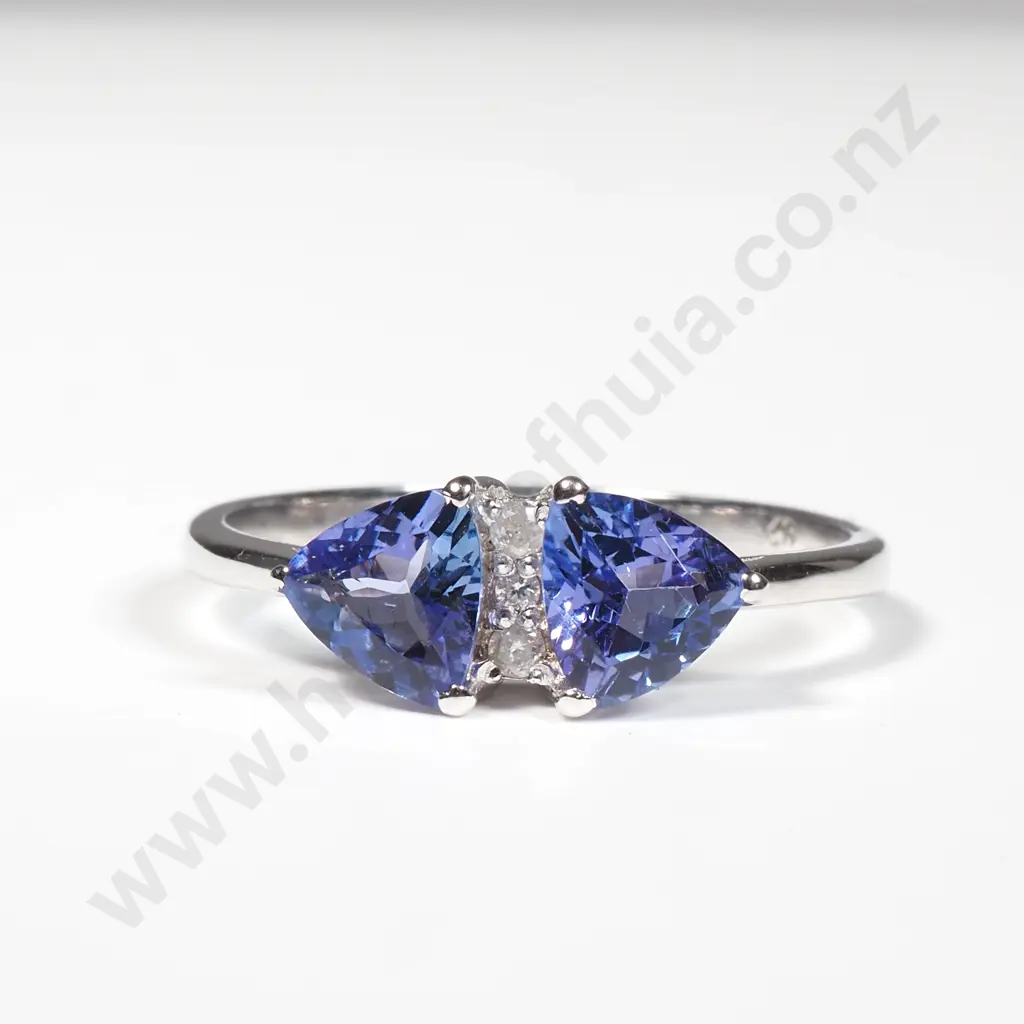 Sterling Silver Tanzanite & Diamond Ring Image 1++