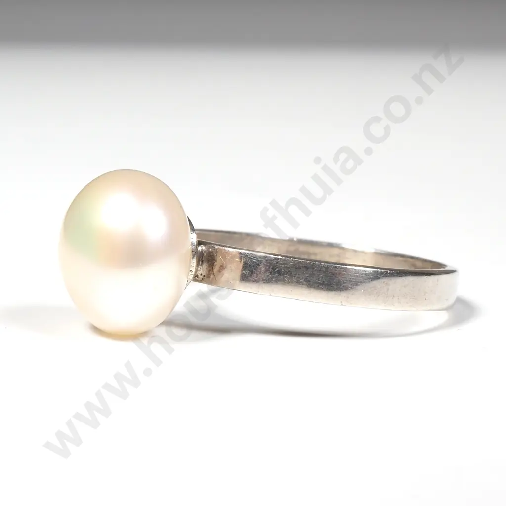 Sterling Silver Pearl Ring Image 1++
